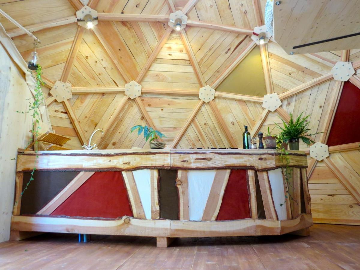 Habitat Createur - Hebergements Insolites Au Camping Municipal "Les Ecureuils" Recoubeau-Jansac Экстерьер фото