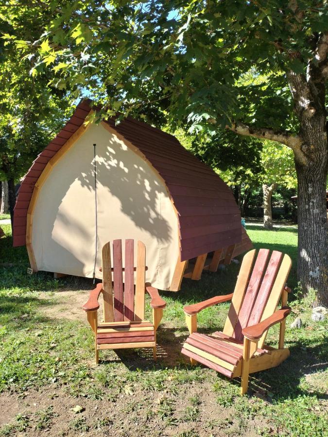 Habitat Createur - Hebergements Insolites Au Camping Municipal "Les Ecureuils" Recoubeau-Jansac Экстерьер фото