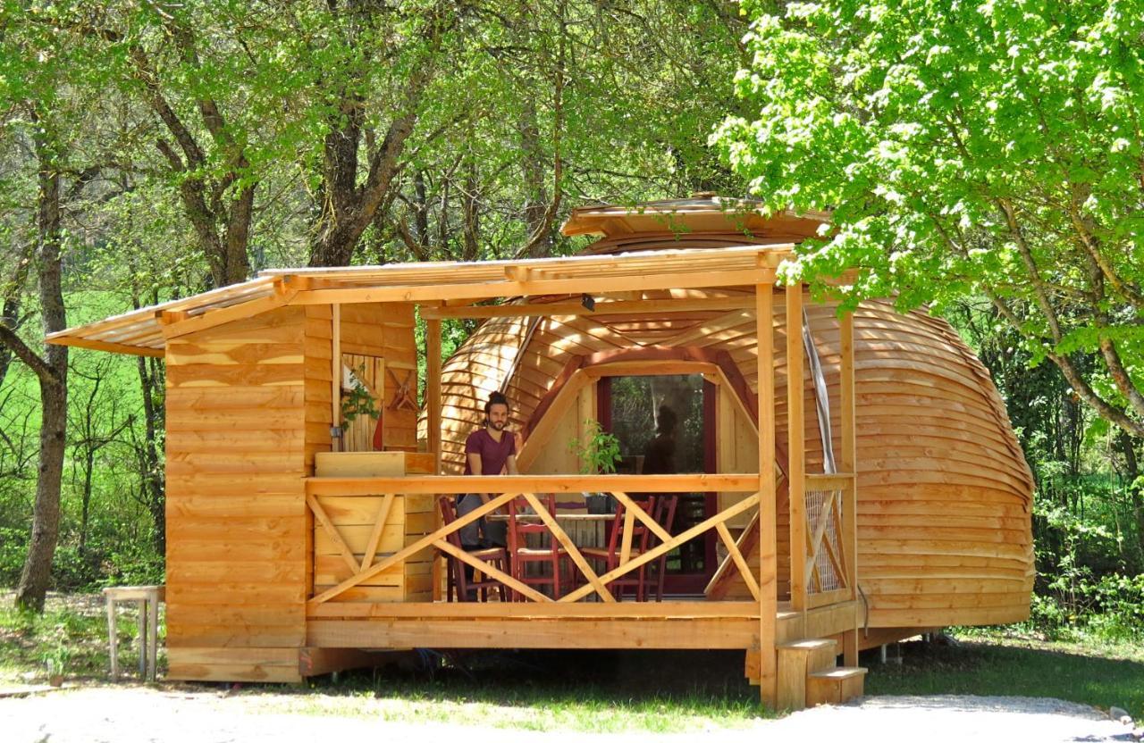 Habitat Createur - Hebergements Insolites Au Camping Municipal "Les Ecureuils" Recoubeau-Jansac Экстерьер фото